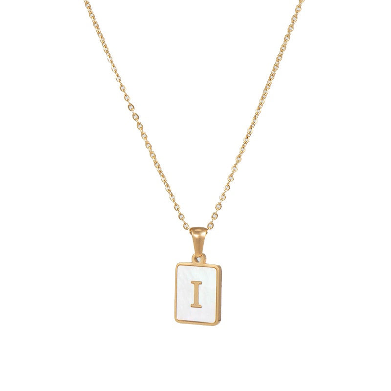 2022 European and American cross-border square 18K gold jewelry necklace female letter pendant titanium steel shell 26 letter necklace