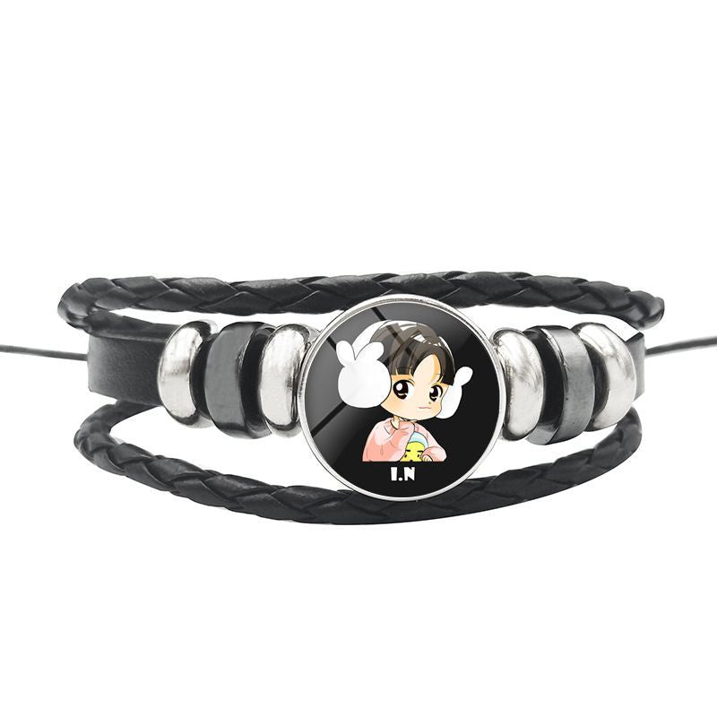 AliExpress New Stray Kids Men's Group Anime Head Leather Braided Bracelet Retro Round Glass Button Bracelet