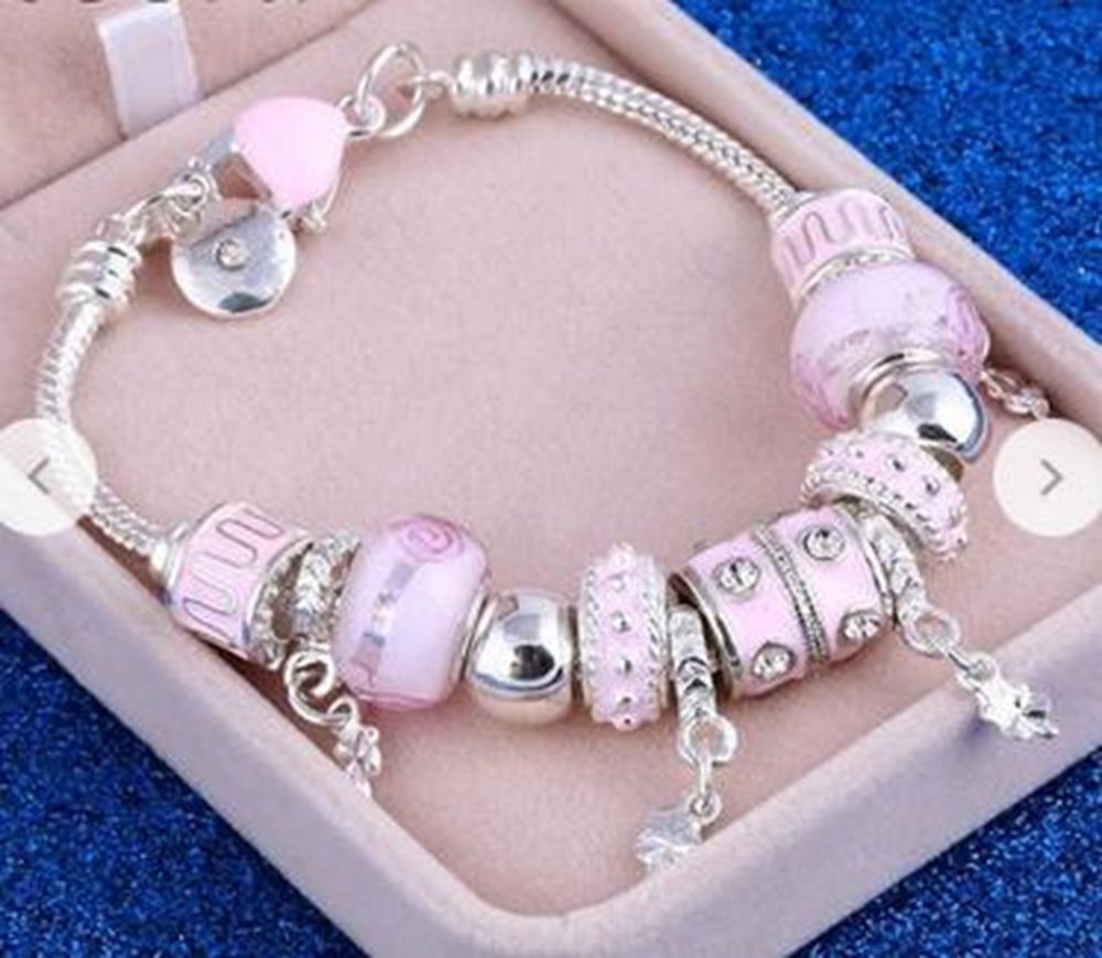 2019 Pando Fashion Glass Beaded Bracelet Alloy Four-leaf Clover Pendant Bracelet DIY Beaded Bracelet