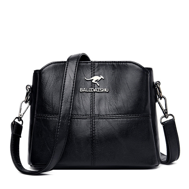 Women's bag 2022 new mother bag Korean version all-match shoulder Messenger bag simple all-match splicing middle-aged women's bag wholesale