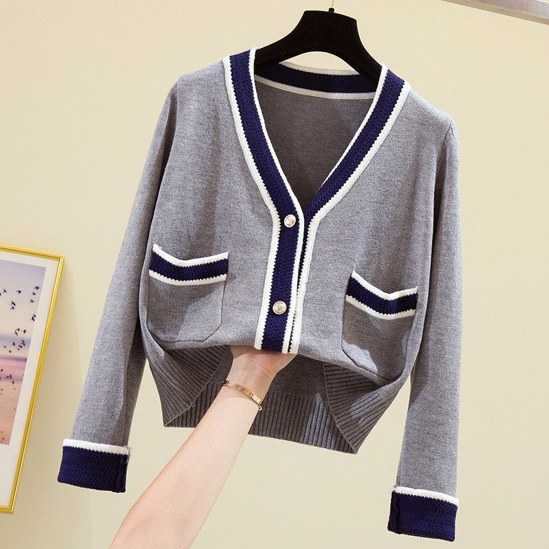 2020 early autumn Korean version of small fragrance style contrast color V-neck cardigan single-breasted short knit sweater women's sweater jacket