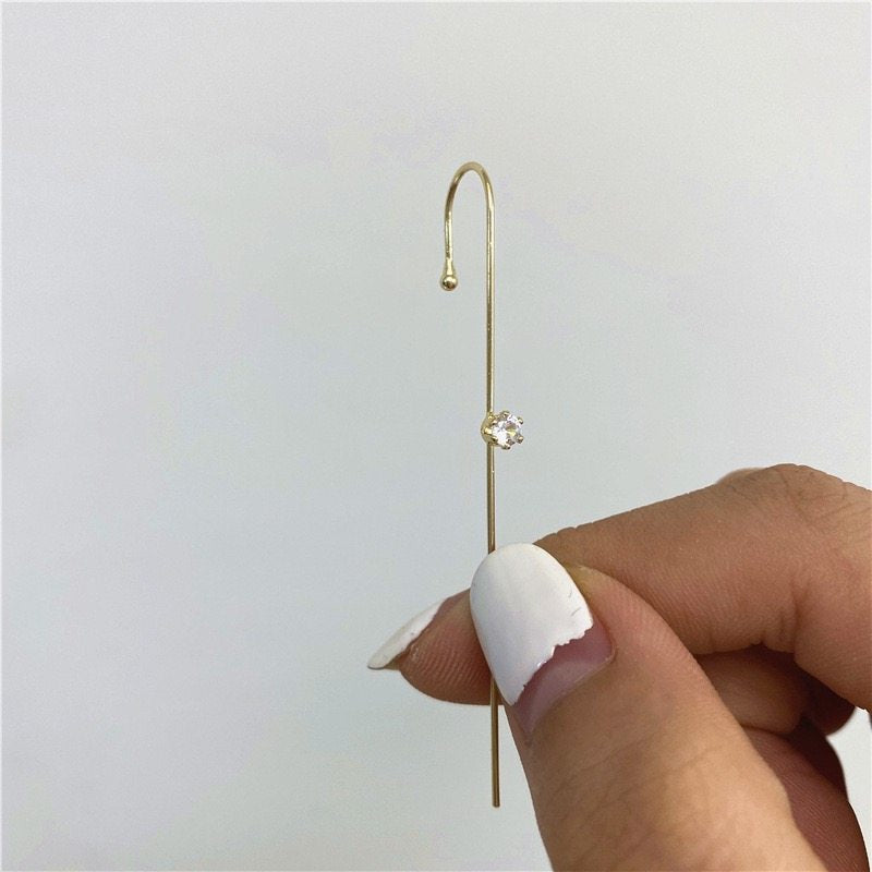 2020 new ins zircon ear hanging ear bone clip niche Korean style cold wind piercing earrings winter metal earrings