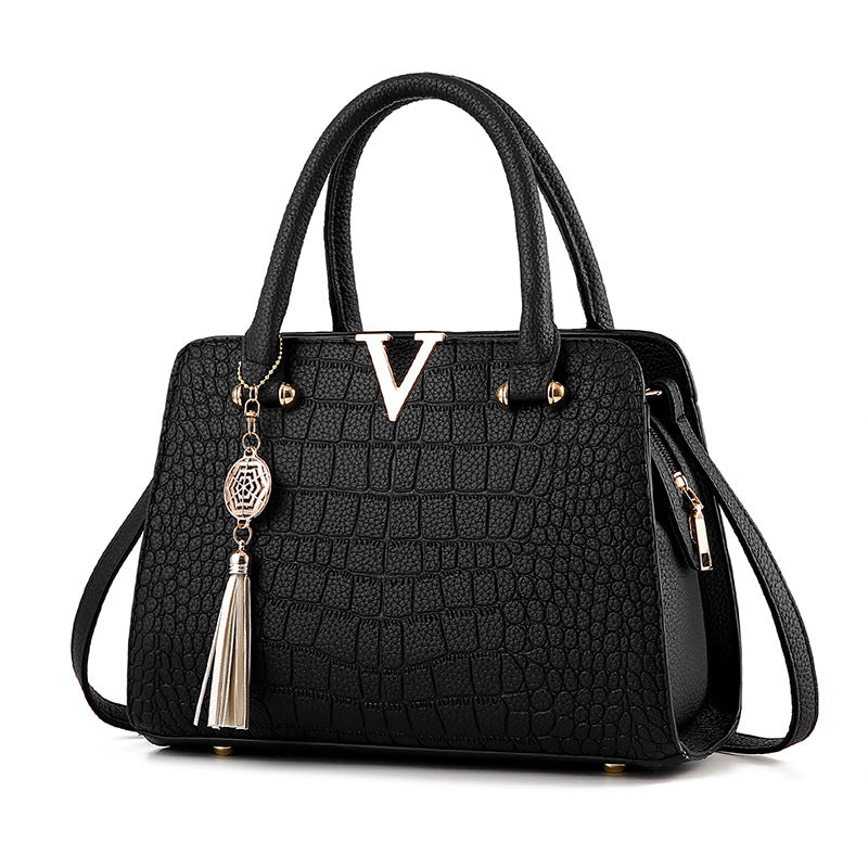 2018 new one-shoulder women's bag one generation hair Europe and America fashion pu women's bag crocodile pattern ladies handbag wholesale