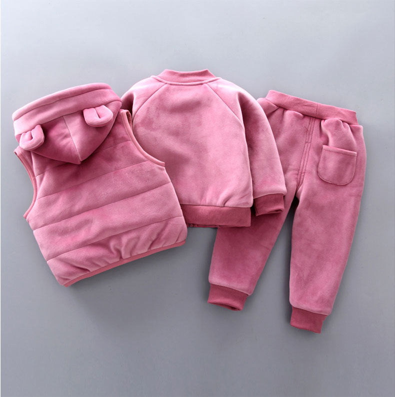 A generation of winter clothes plus velvet thick embroidery zipper towel thread bear three-piece children's Korean casual suit