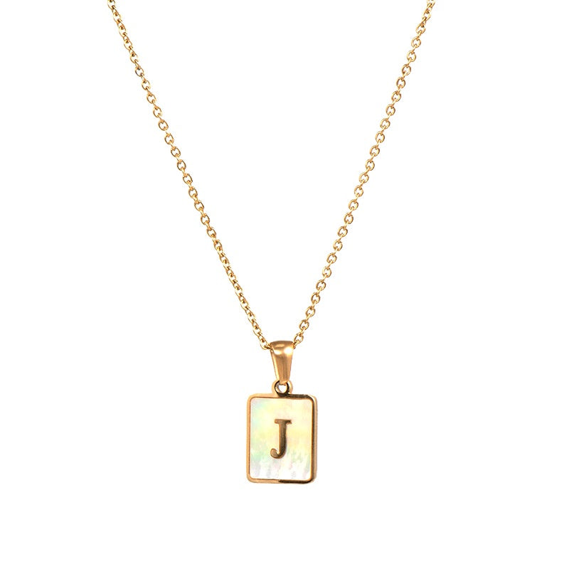 2022 European and American cross-border square 18K gold jewelry necklace female letter pendant titanium steel shell 26 letter necklace