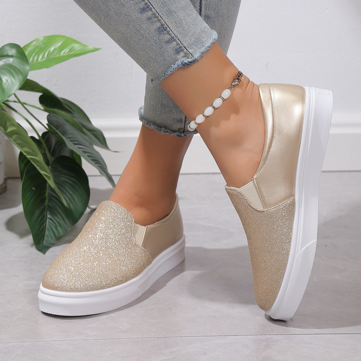 2023 autumn new foreign trade European and American women's shoes sneakers single shoes flat shoes one-leg casual shoes large size women's shoes