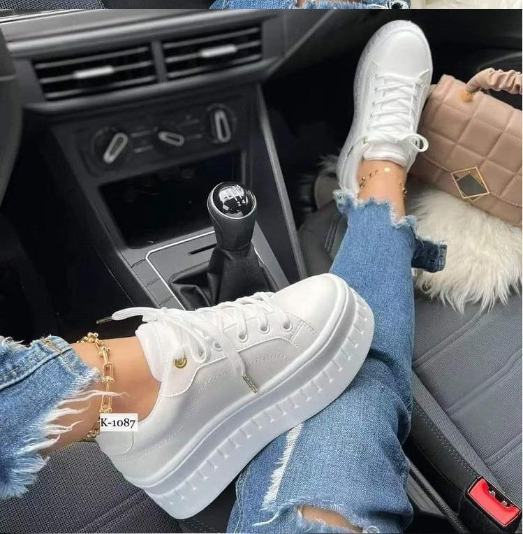 Wish cross-border large size foreign trade shoes women's thick-soled lace-up casual flat shoes women's shoes Korean style trendy couple shoes wholesale