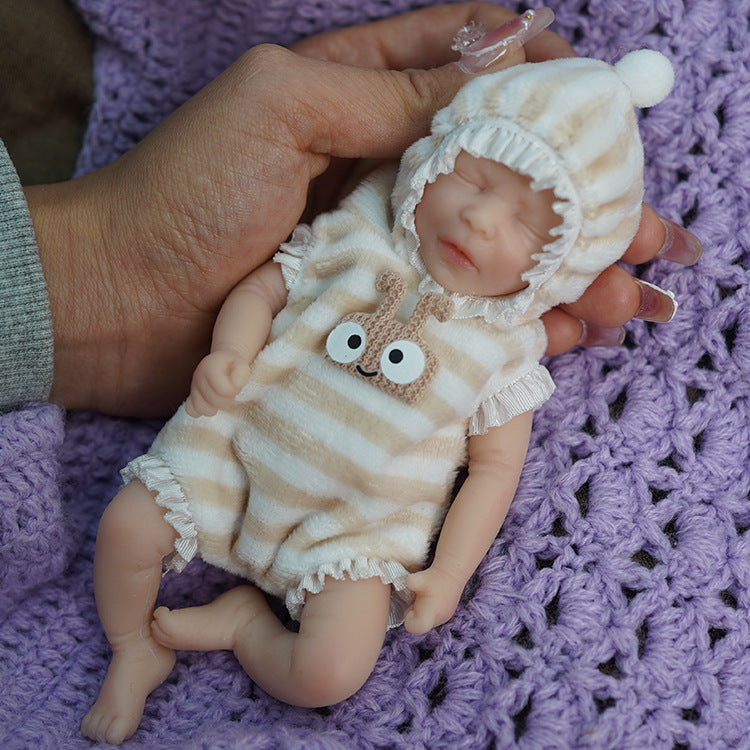 6-inch newborn baby doll Q-elastic soft silicone lifelike reborn doll can be bathed, accompanied and given as a gift