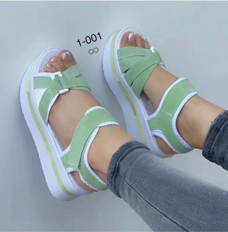 2023 new foreign trade European and American large size thick-soled sandals women's cross-border supply flat Velcro women's beach sandals