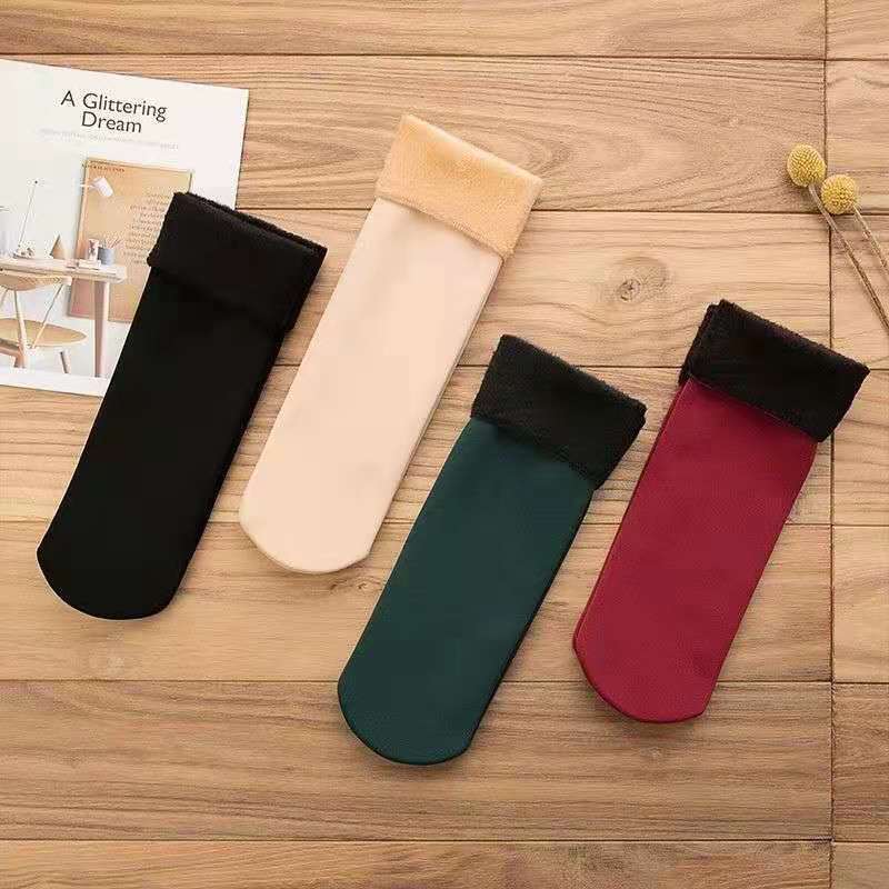 Winter snow socks plus velvet thick women's warm socks floor socks mid-tube confinement socks factory direct sales