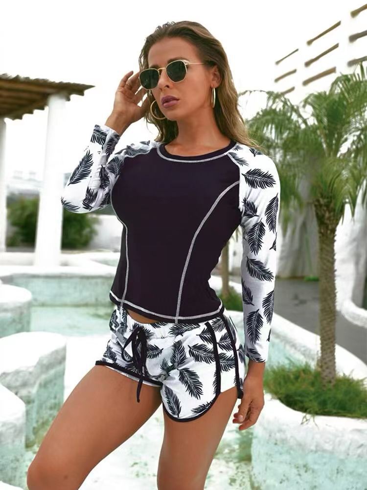 Add color 2024 new cross-border conservative sun protection wetsuit European and American foreign trade printed boxer briefs long-sleeved swimsuit for women