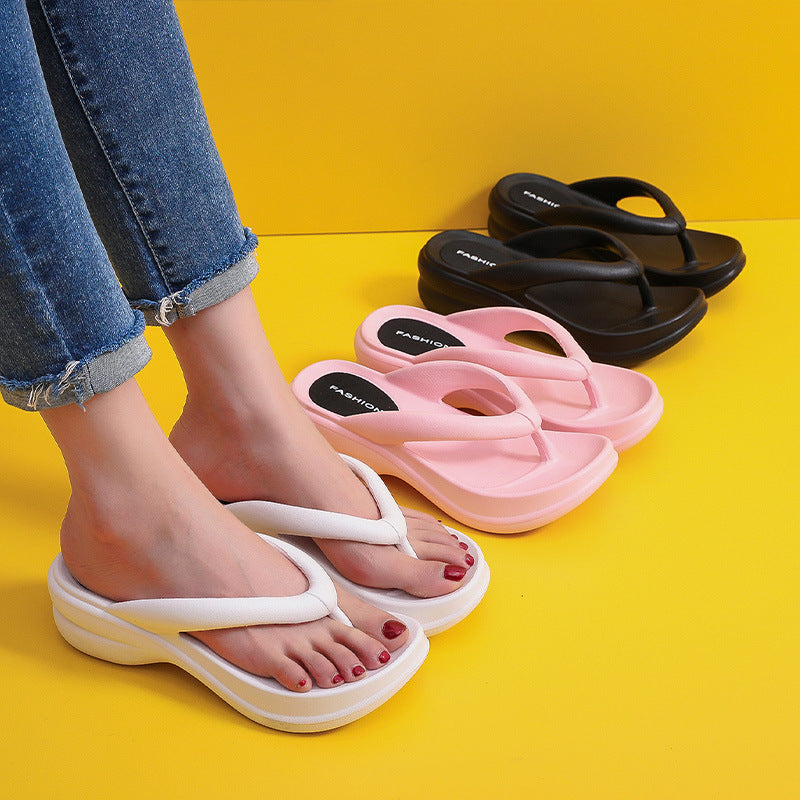 5012 Summer Sandals and Slippers Summer Roman Outdoor Slippers Bathroom Trendy Flip-flops Stepping on Feces Feeling Home Slippers