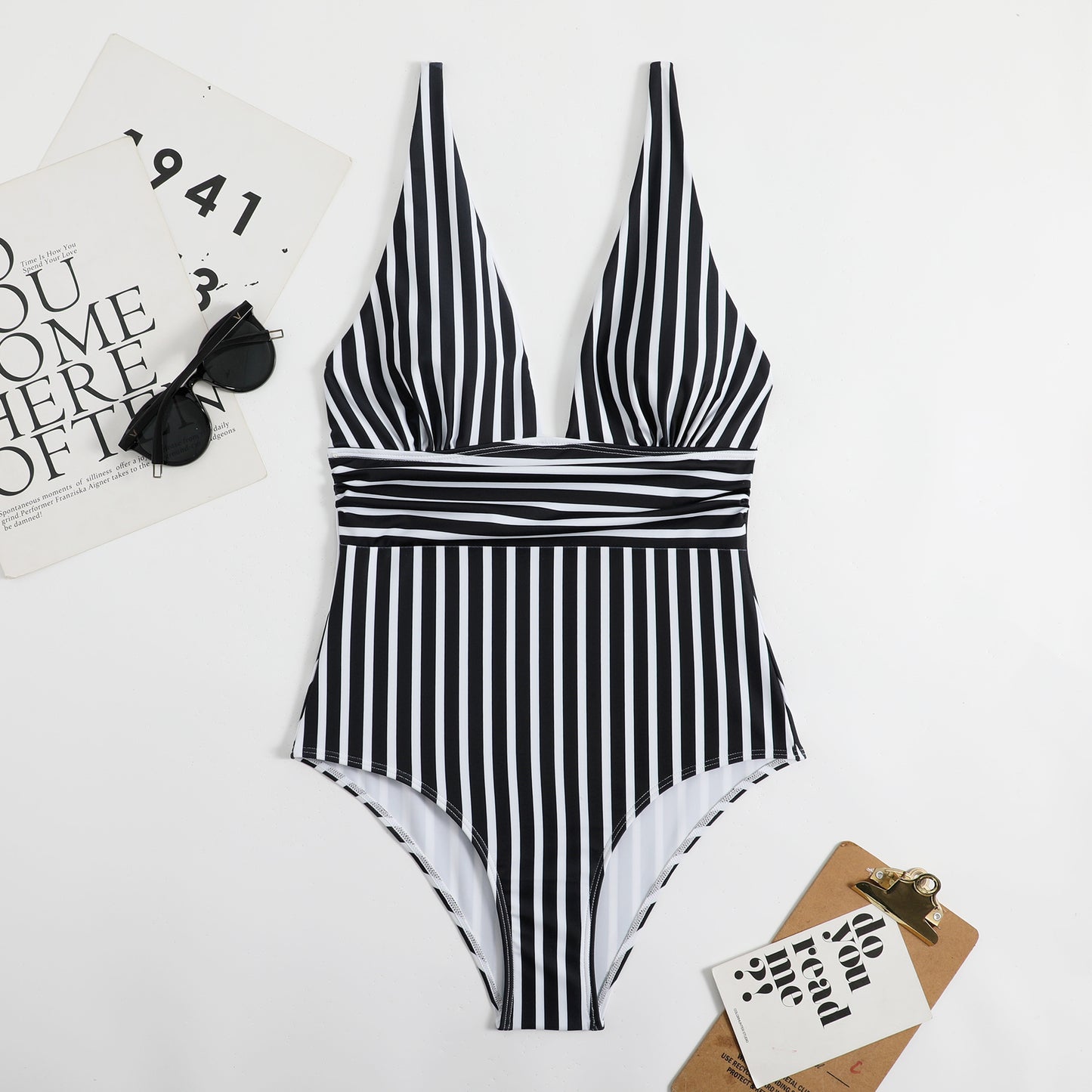 2023 new one-piece European and American export swimsuit women's striped cross-border Amazon one-piece dropshipping big breast seaside swimsuit