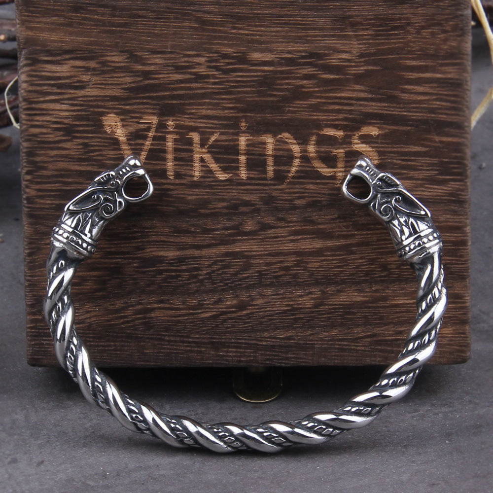 Amazon AliExpress Explosive Viking Legend Odin Wolf Head Bracelet Titanium Steel Hand Jewelry European and American Popular Jewelry Wholesale