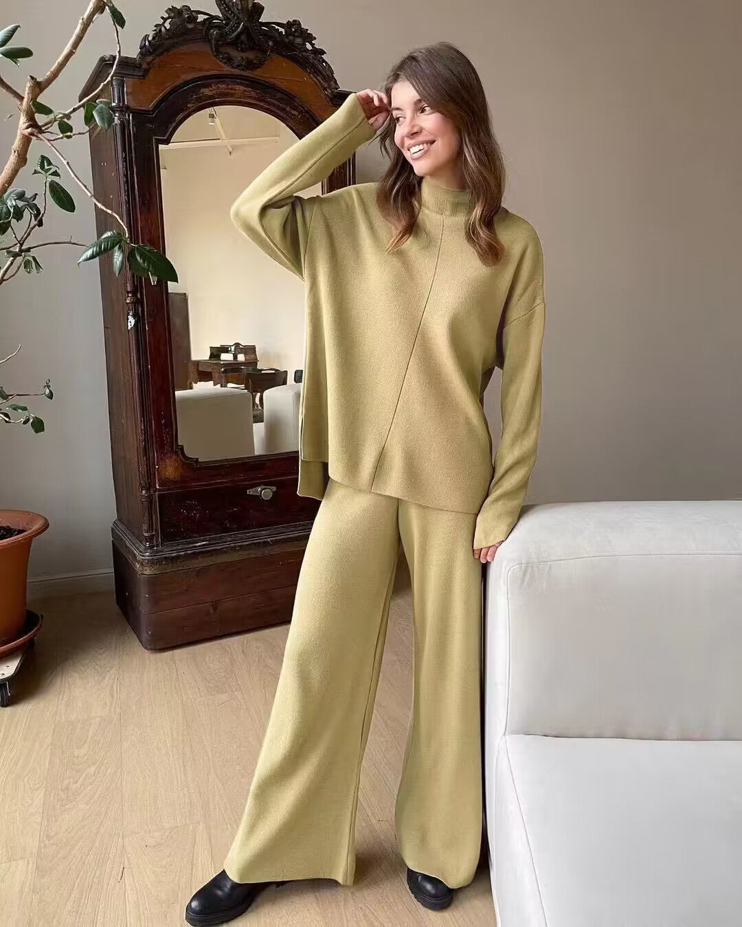 2022 autumn and winter fashion new Russian long-sleeved loose casual sweater knitted top trousers suit