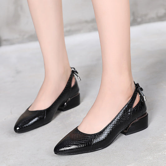 2021 Spring and Autumn New Snake Pattern Embossed Cowhide Women's Pointed Toe Medium Heel Genuine Leather Large Size Commuting Shoes for Women