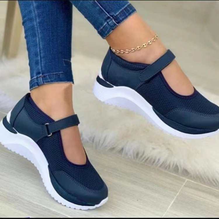 2022 European and American Summer Round Toe Knitting Velcro Thick Sole Single Shoes Women's Foreign Trade Large Size Independent Station Mesh Casual Women's Shoes