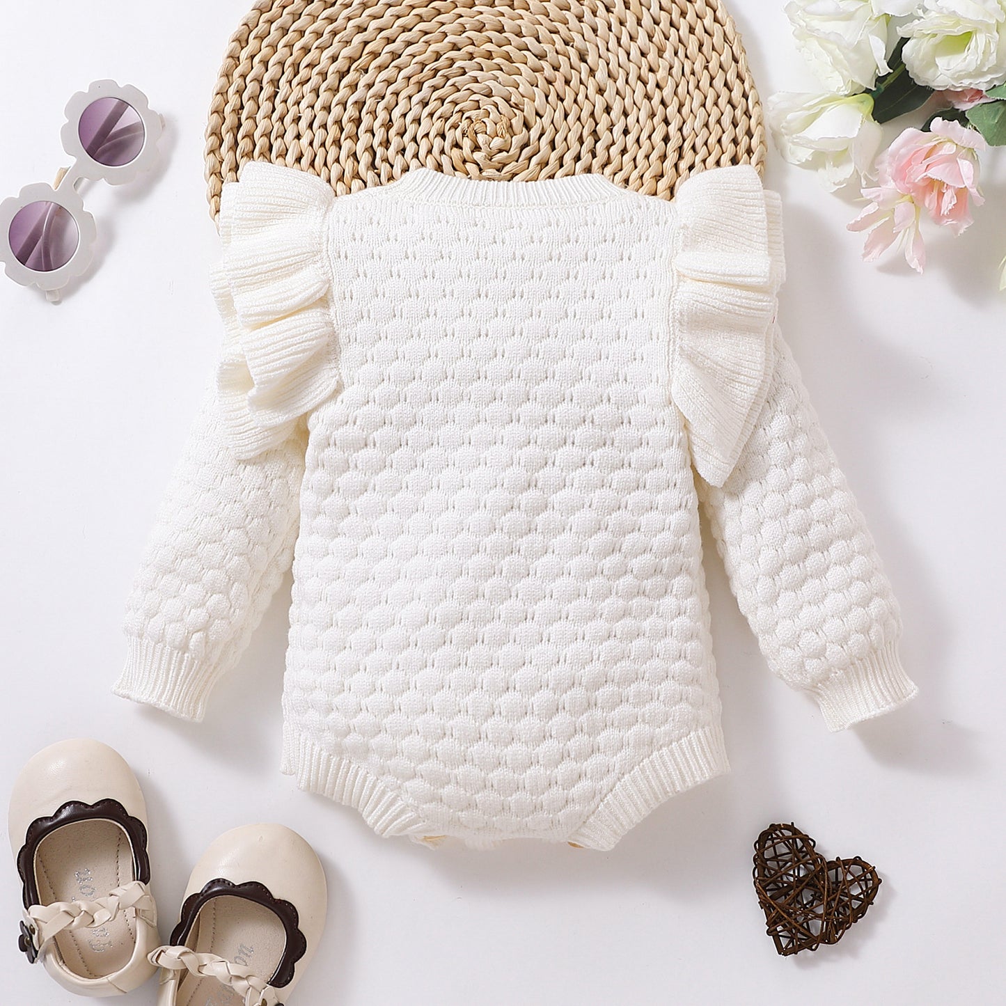 2022 new winter baby rhombus plaid long-sleeved sweater European and American style children's warm light color one-piece triangle crawler