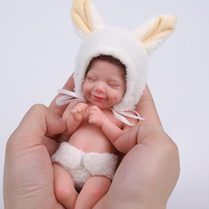 6-inch realistic simulation doll soft solid silicone reborn doll April can be bathed and dressed up as a hand gift