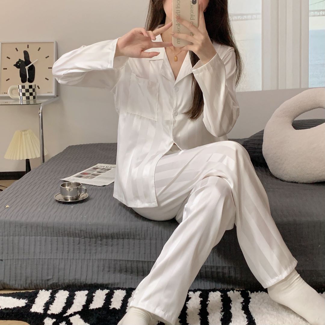 Women's spring and autumn pajamas imitation silk long-sleeved net red Korean style home service autumn ladies vertical stripes can be worn outside