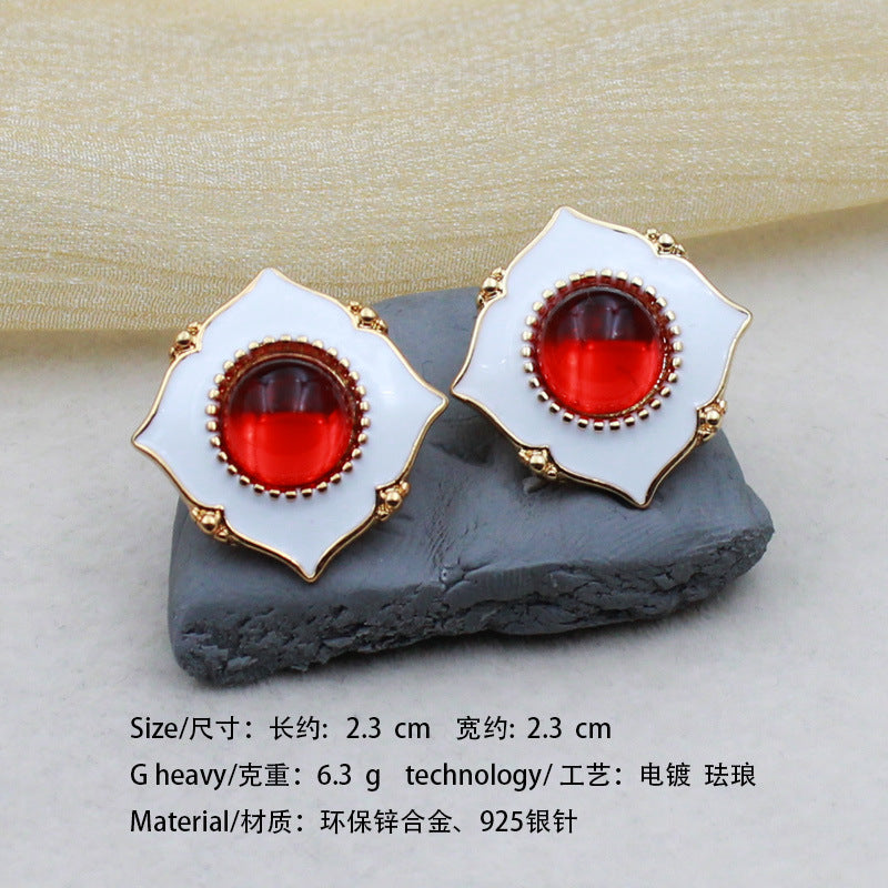 1-50 Qingdao medieval earrings sunflower enamel pearl earrings French court style net red earrings wholesale female