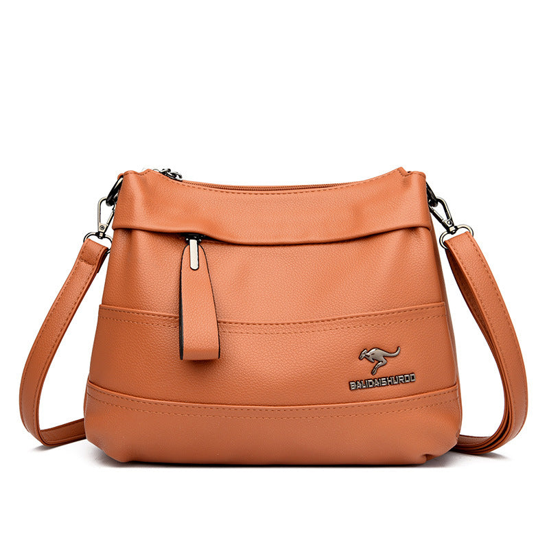 2023 new women's bag splicing large-capacity middle-aged mother's bag fashion all-match soft leather shoulder Messenger bag for the elderly