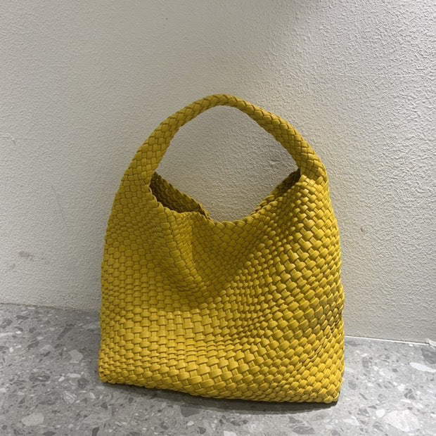 2024 new high-end hand-woven bag large-capacity shoulder tote bag underarm bag bucket bag mother-and-child bag trend