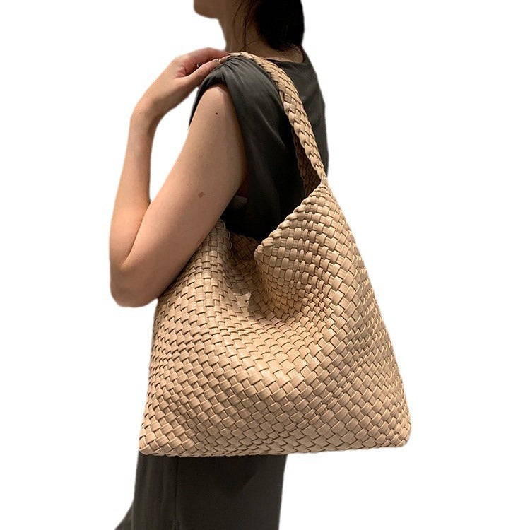 2024 new high-end hand-woven bag large-capacity shoulder tote bag underarm bag bucket bag mother-and-child bag trend