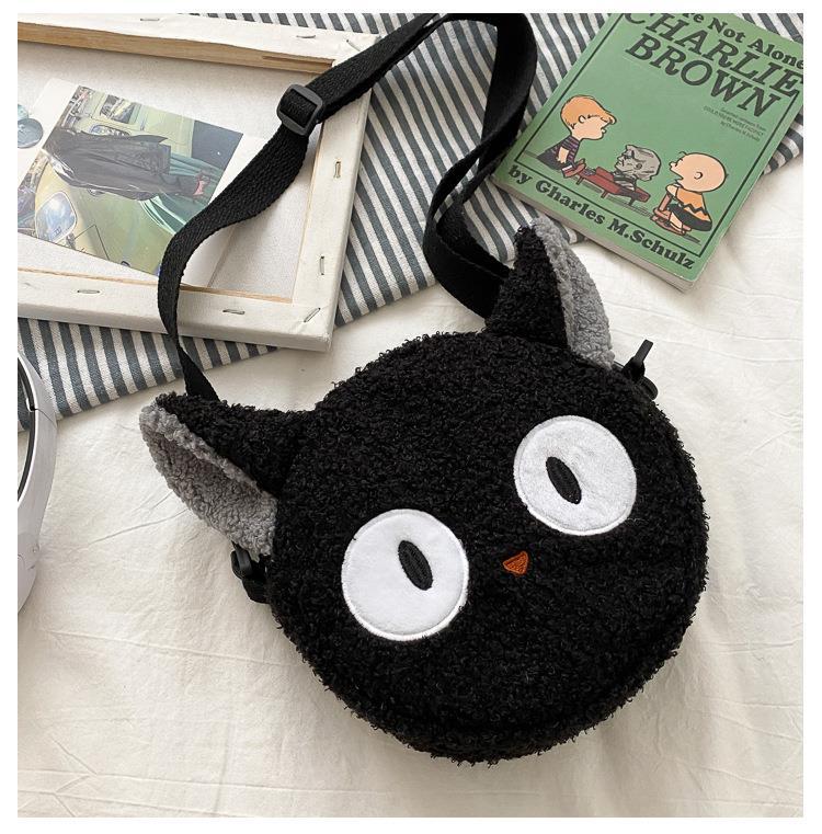 2021 New Cute Ugly Soft Girl Plush Bag Personality Funny Cat Bear Sheep One Shoulder Diagonal Bag