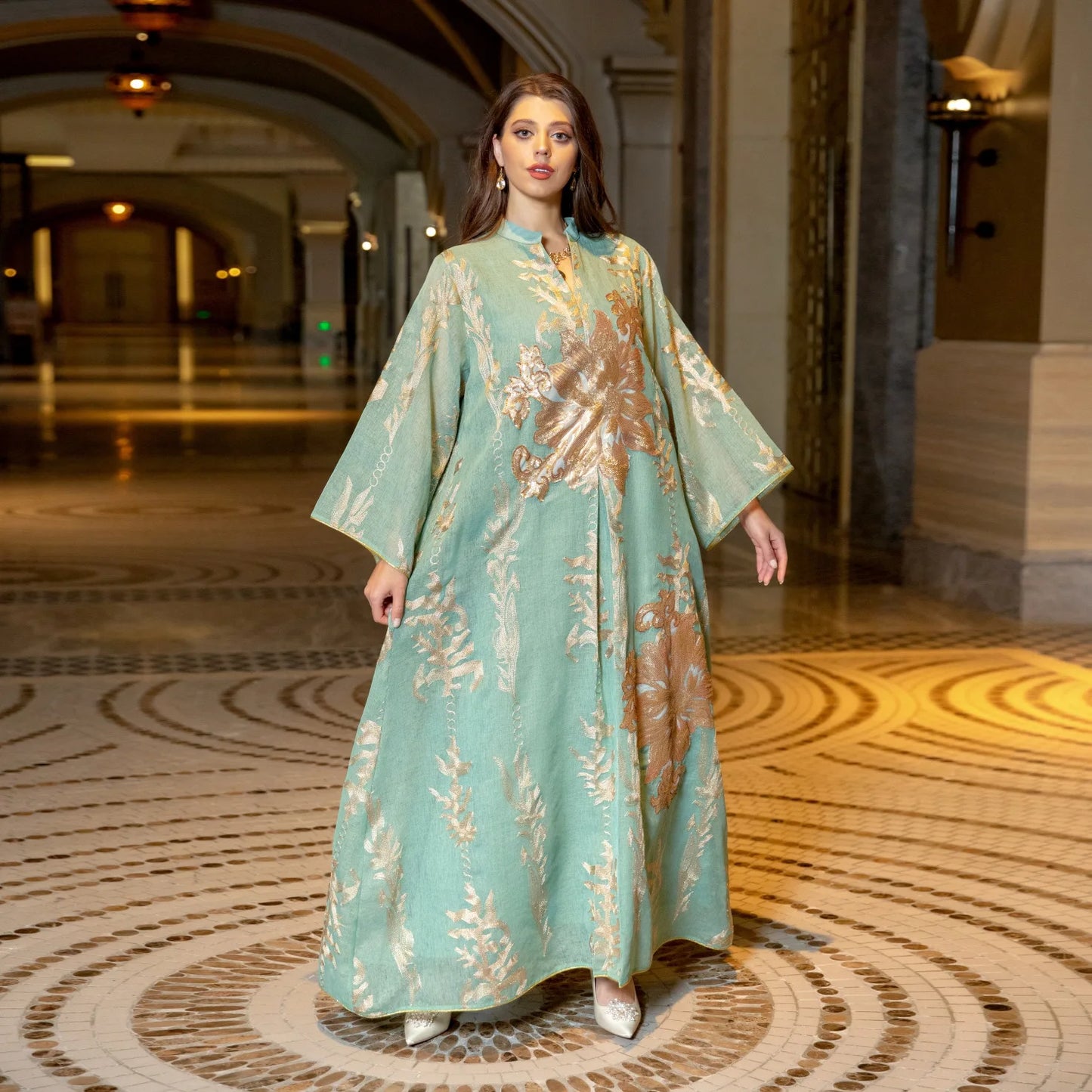 AB056 2023 European dress Muslim dress summer abaya fashion sequins Middle East foreign trade women's clothing