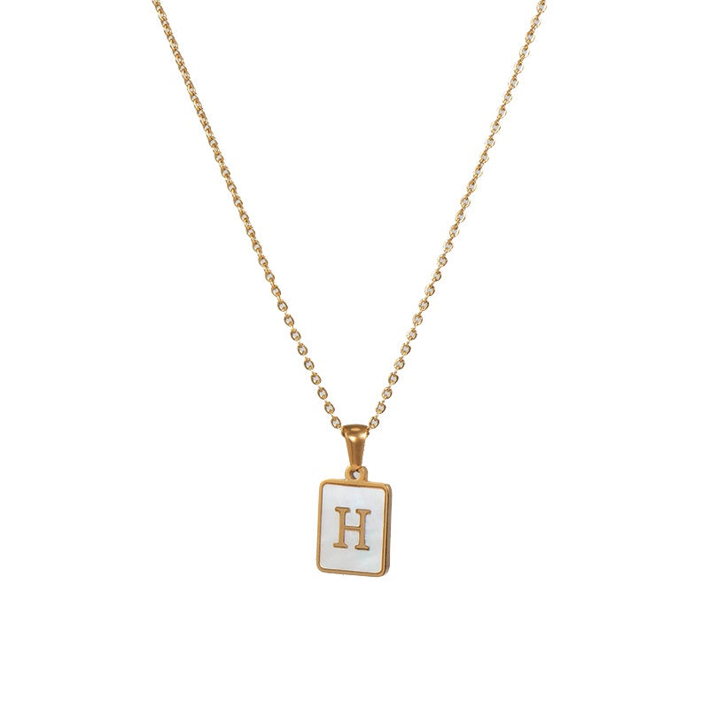 2022 European and American cross-border square 18K gold jewelry necklace female letter pendant titanium steel shell 26 letter necklace